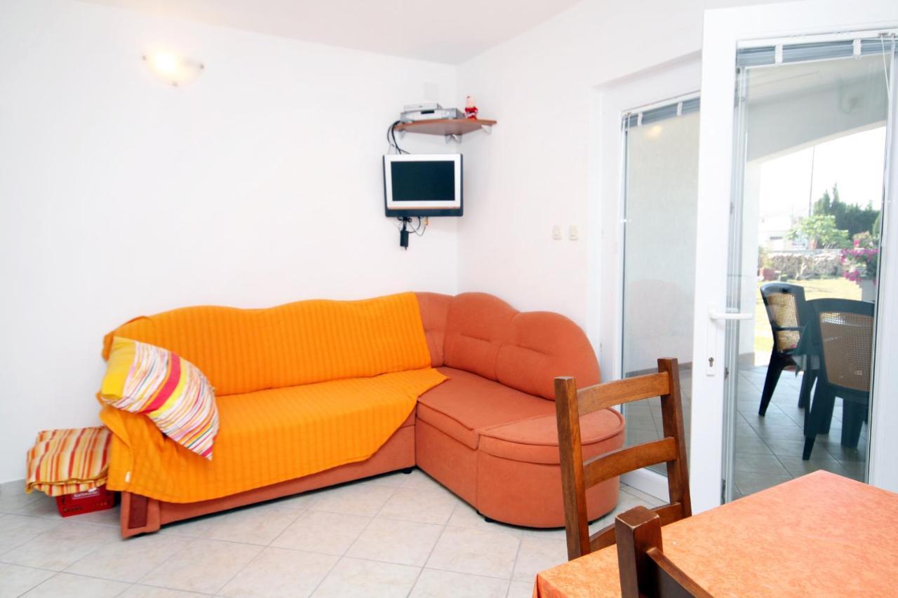 Apartments With A Parking Space Seline, Paklenica - 6603 Starigrad Paklenica Exterior foto